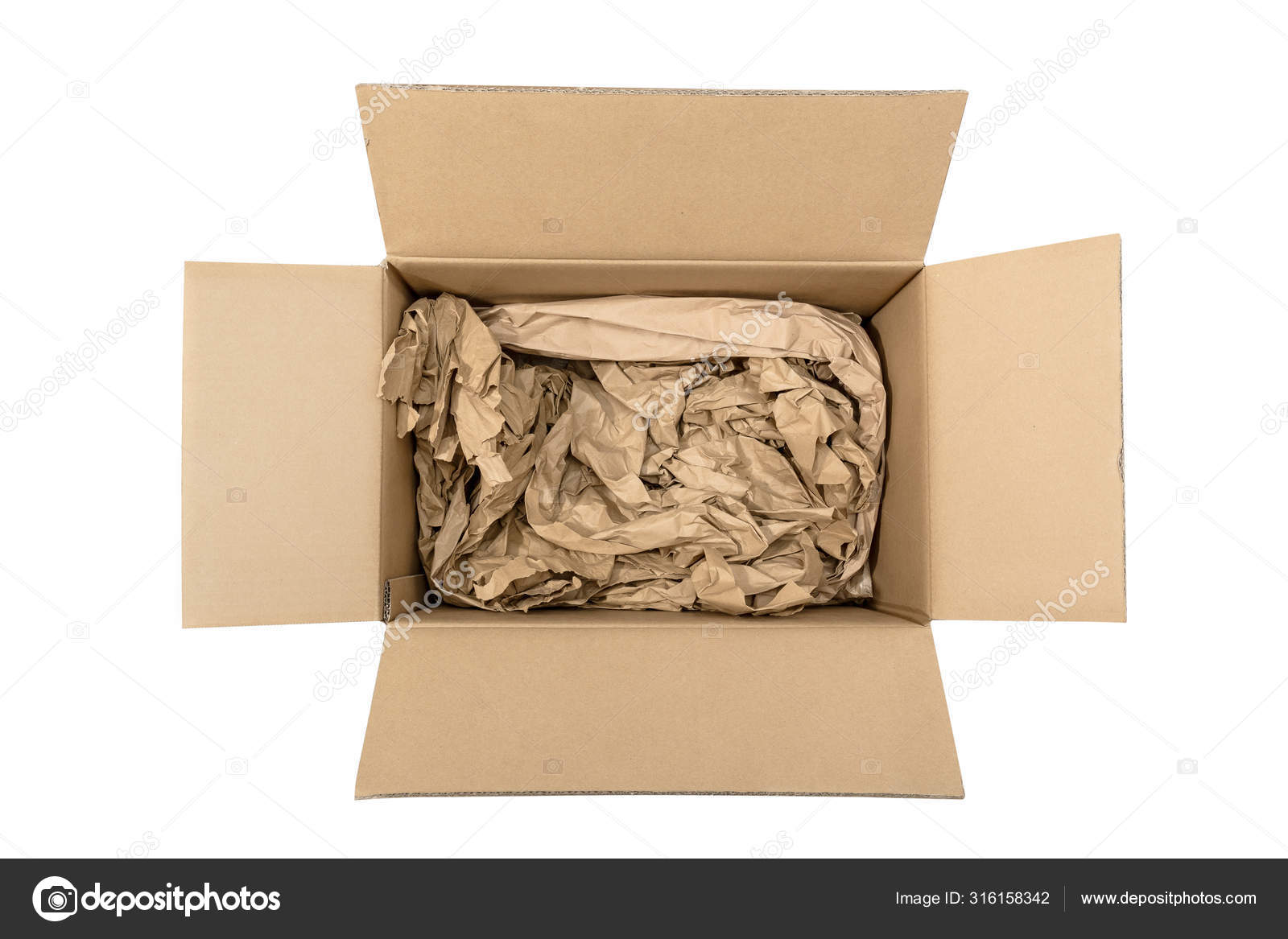 Boîte ouverte en carton avec remplissage de papier isolé sur fond blanc —  Photo de stock par ©andresvic - 316158342, image size:1600x1167