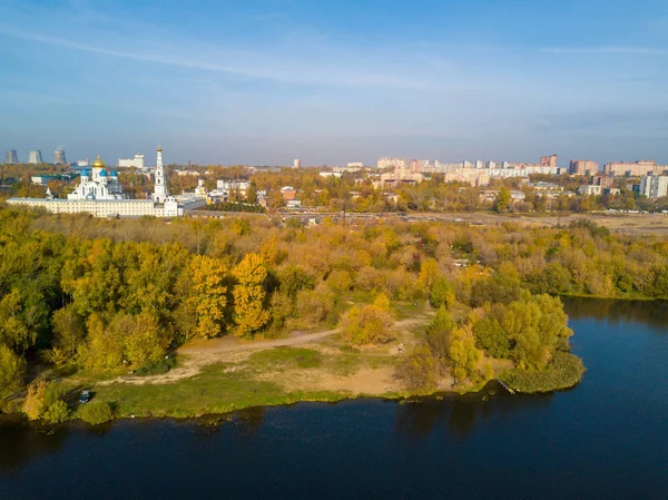 Drohnenaufnahme Des Moskauer Flusses Der Nähe Der Stadt Dserschninski Moskauer — Stockfoto