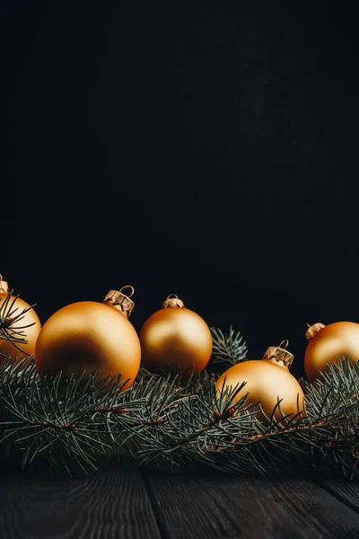 Navidad Año Nuevo Decoraciones Juguete Bola Oro Rama Árbol Piel — Foto de Stock
