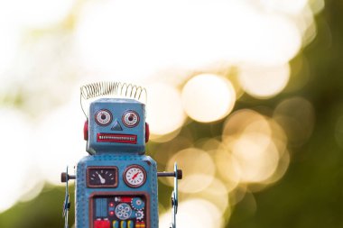 Kaliteli oyuncak robot
