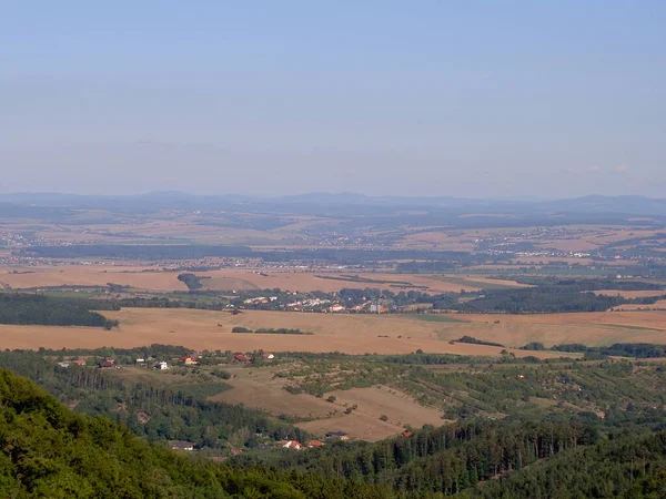 Paesaggio Con Boschi Alberi Prati Campi Case Villaggi Città Montagne — Foto Stock
