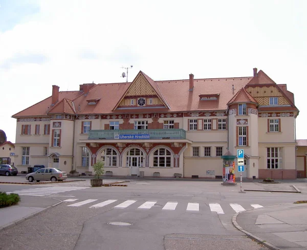 Järnvägsstation Byggnad Solig Dag Uherske Hradiste Tjeckien Bild — Stockfoto