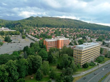 Zlin kasabası, Şişman Dağı 'ndaki Svit fabrikasının 21. binasının görüntüsü.