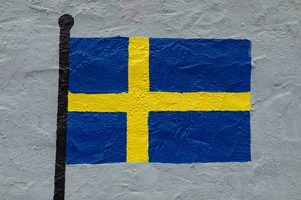 Dziecinny Rysunek Stylu Flagi Szwecji Namalowany Ścianie — Zdjęcie stockowe
