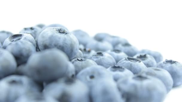 Fresh Organic Blueberries Lie Plate Rotation Fresh Juicy Blueberry Close — Stock Video