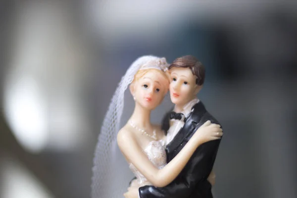 Casamento Casal Casamento Bolo Topper Figuras Plástico Com Terno Noite — Fotografia de Stock