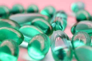 Morina karaciğer yağı kapsülleri vitamin ve mineral sağlık ve sağlıklı eklem doğal ek balık.