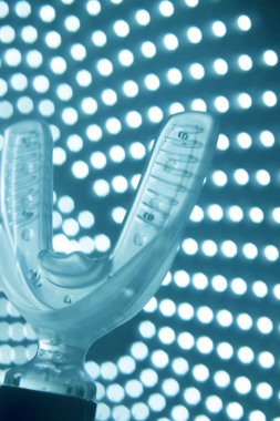 Köşeli ayraç diş aligner elektrik ortodontik düzleştirici Hızlandırıcı aygıt.