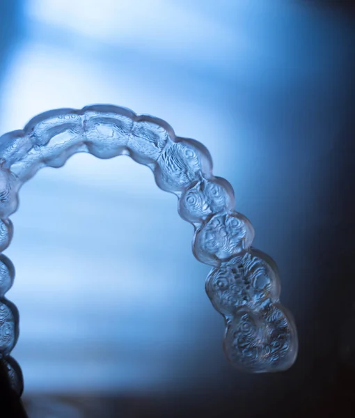 Enderezadores Alineación Dientes Dentales Transparentes Invisibles Para Tratamiento Dentistas Ortodoncia — Foto de Stock
