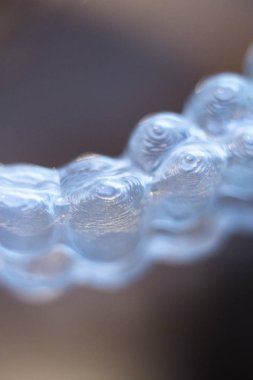 Görünmez açık diş diş aligner düzleştiriciler modern estetik parantez olarak ortodontik diş tedavisi için.