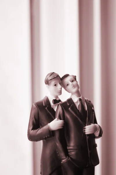 Bolo Topper Gay Casamento Casal Dois Masculino Noivos Segurando Romântico — Fotografia de Stock