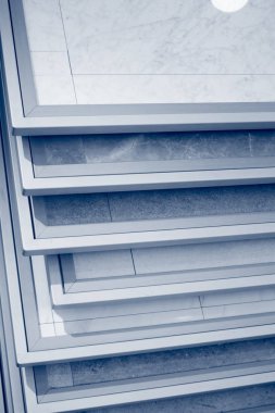 Mutfak kiremitleri sergi salonu zemin için yeni kiremit seçeneği ve ev inşaatı için duvarlar işe yarıyor..