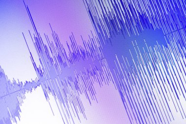 Ses ses dalgası stüdyo bilgisayar programı ekran gösterimleri ses dublaj vokal kaydı gelen ekranda düzenleme.