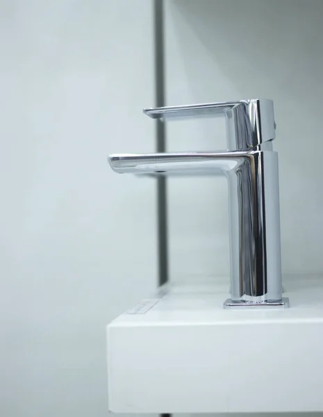 Bathroom Tap Sink Showroom Display New Design Option Home Building — Stock Photo, Image