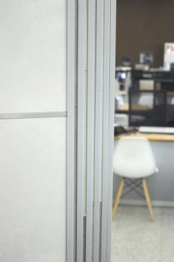 Mutfak kiremitleri sergi salonu zemin için yeni kiremit seçeneği ve ev inşaatı için duvarlar işe yarıyor..