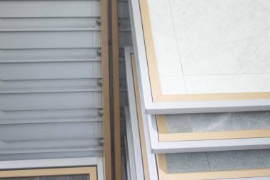 Mutfak kiremitleri sergi salonu zemin için yeni kiremit seçeneği ve ev inşaatı için duvarlar işe yarıyor..