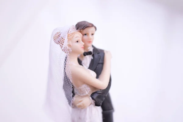 Cake Topper Bride Groom Wedding Couple Holding Romantic Marriage Embrace — Stock Photo, Image