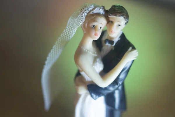 Bröllop Par Äktenskap Tårta Topper Plast Figurer Med Smoking Kväll — Stockfoto