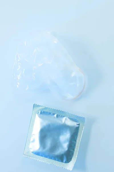 Gumový Latexový Kondom Mužská Antikoncepce Pro Bezpečné Onemocnění Těhotenství Volný — Stock fotografie