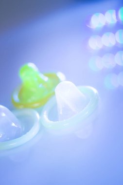 Kauçuk prezervatif kontraseptif