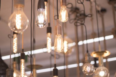 LED ışıklar deposunda ekran