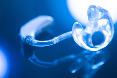 İşitme cihazı sağırlık 