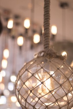 LED ışıklar deposunda ekran