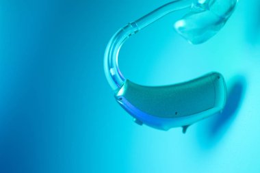 İşitme cihazı sağırlık 