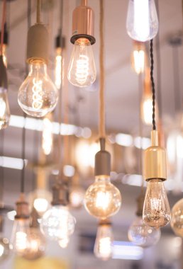 LED ışıklar deposunda ekran