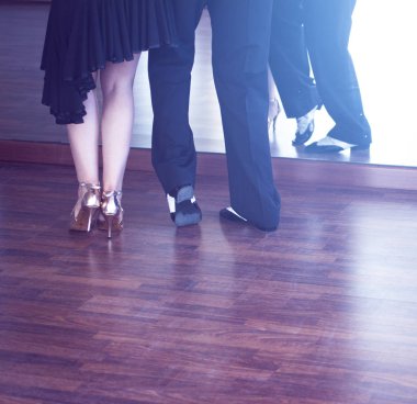 Balo salonu dans dansçılar