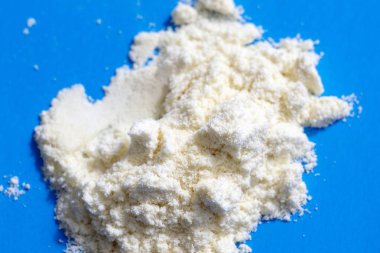 Spor ek, kreatin, hmb, bcaa, amino asit ya da vitamin mesure tozu ile. Spor beslenme kavramı. BCAA, l-karnitin, kreatin