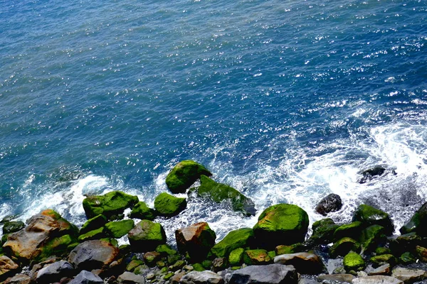 Vista Para Costa Madeira Portugal Onde Água Oceano Atlântico Encontra — Fotografia de Stock