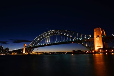 Sydney Harbour Bridge gece zaman