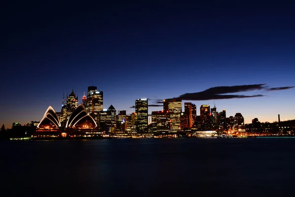Stadtbild Von Sydney Cbd Mit Opernhaus Bei Sonnenuntergang Nacht — Stockfoto