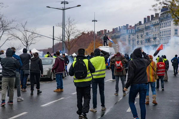 Gilets Jaunes Gilets Jaunes Manifestants Contre Taxe Sur Les Carburants — Photo