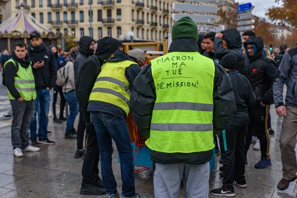 Żółte Kamizelki Gilets Jaunes Demonstrantów Którzy Przeciwko Podatku Paliw Rząd — Zdjęcie stockowe