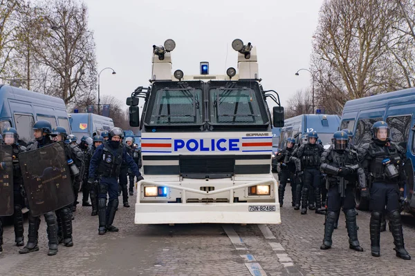 Policía Antidisturbios Quinta Manifestación Chalecos Amarillos Gilets Jaunes Protestantes Contra — Foto de Stock