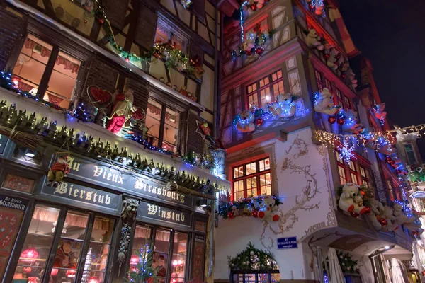 Χριστουγεννιάτικη Διακόσμηση Των Κτιρίων Στο Στρασβούργο Πρωτεύουσα Noel Στη Γαλλία — Φωτογραφία Αρχείου