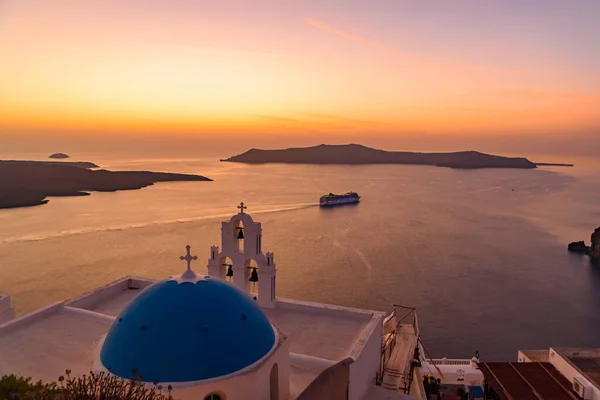 Drei Glocken Von Fira Sonnenuntergang Eine Griechisch Katholische Kirche Fira — Stockfoto