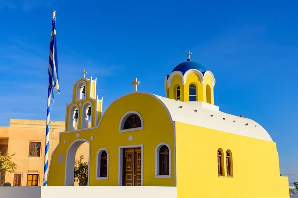 Yellow Church Blue Dome Oia Santorini Greece — Stock Photo, Image