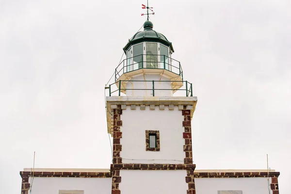 ギリシャサントリーニ島のアクロティリ灯台 — ストック写真