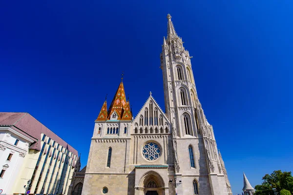 Matthias Church Una Chiesa Cattolica Situata Nella Piazza Della Santissima — Foto Stock