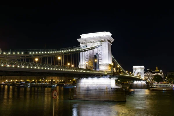 Night View Szechenyi Chain Bridge River Danube Connecting Buda Pest — Stock Photo, Image