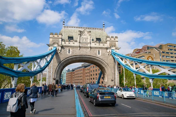 Tower Bridge Crossing River Thames London United Kingdom — Stock Photo, Image