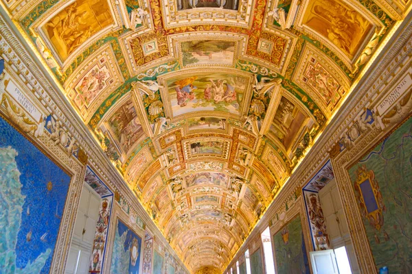 梵蒂冈博物馆地图展览馆 — 图库照片