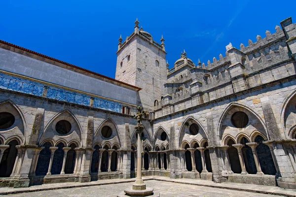 Cattedrale Porto Una Chiesa Cattolica Oporto Portogallo — Foto Stock