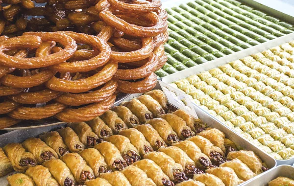 Tradiční Orientální Moučník Baklava Sladkost Středního Východu Tržišti Turecká Sladká — Stock fotografie