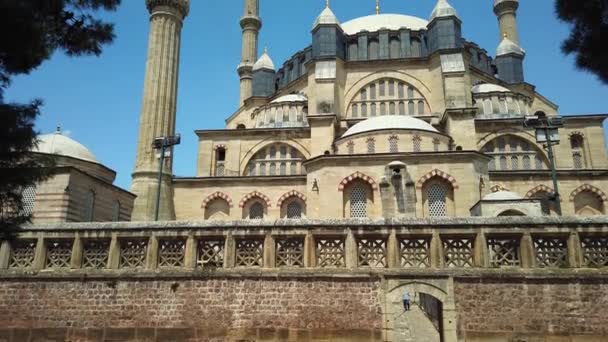 Building of Sulaymaniye Mosque. UNESCO world heritage site. — Stock Video