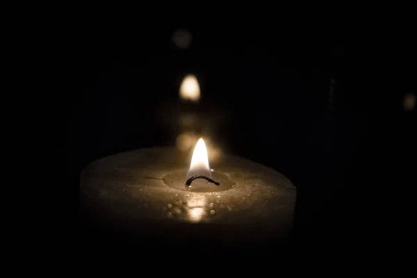 mum alevi yangın gece.