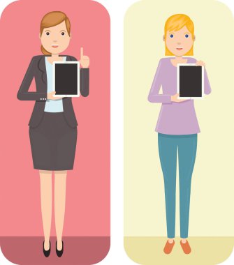 Tablet bilgisayar tutan kadın